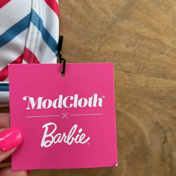 Modcloth x Barbie The Americana Dream Bikini Top Size XL - Picture 5 of 6